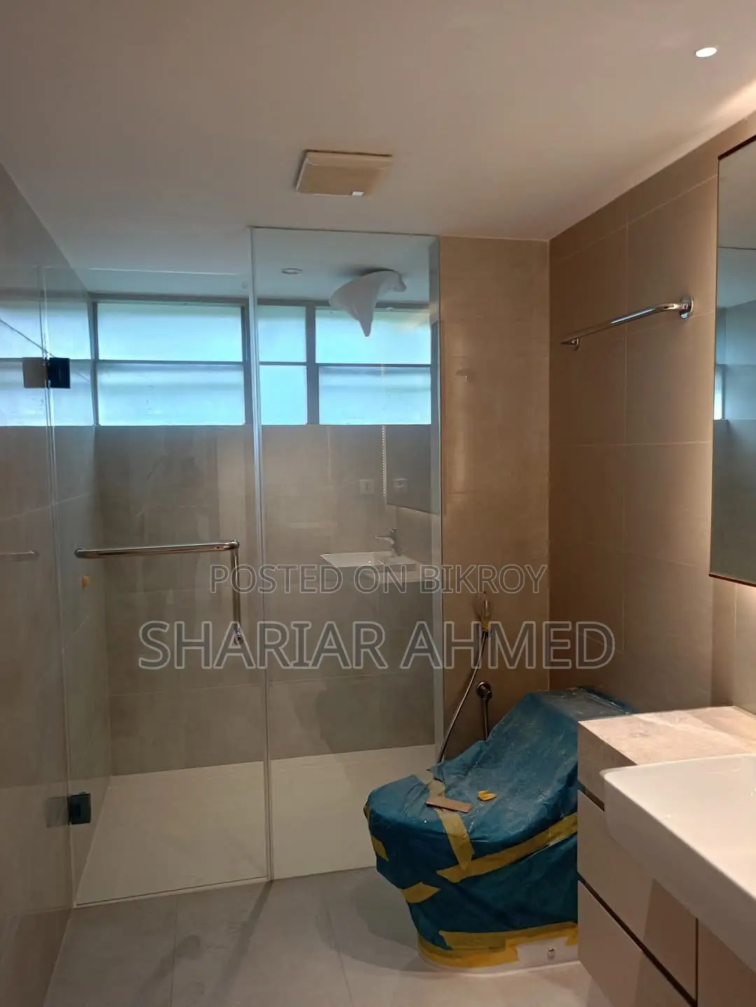 Brand New Semi Furnished Flat Rent In Gulshan 2 in Gulshan