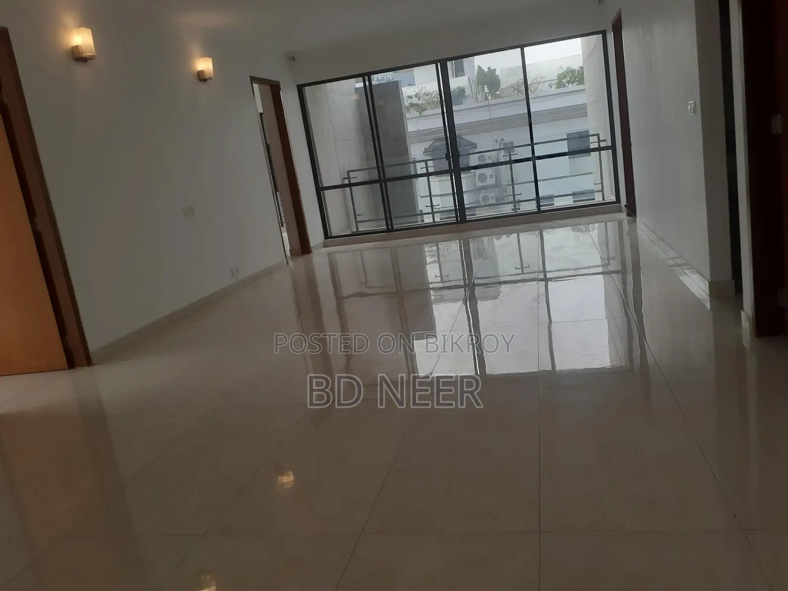 Newly Ready 5000 Sq Ft 4 Bed with Gym Nice Flat Rent in Gulshan-2 in Gulshan