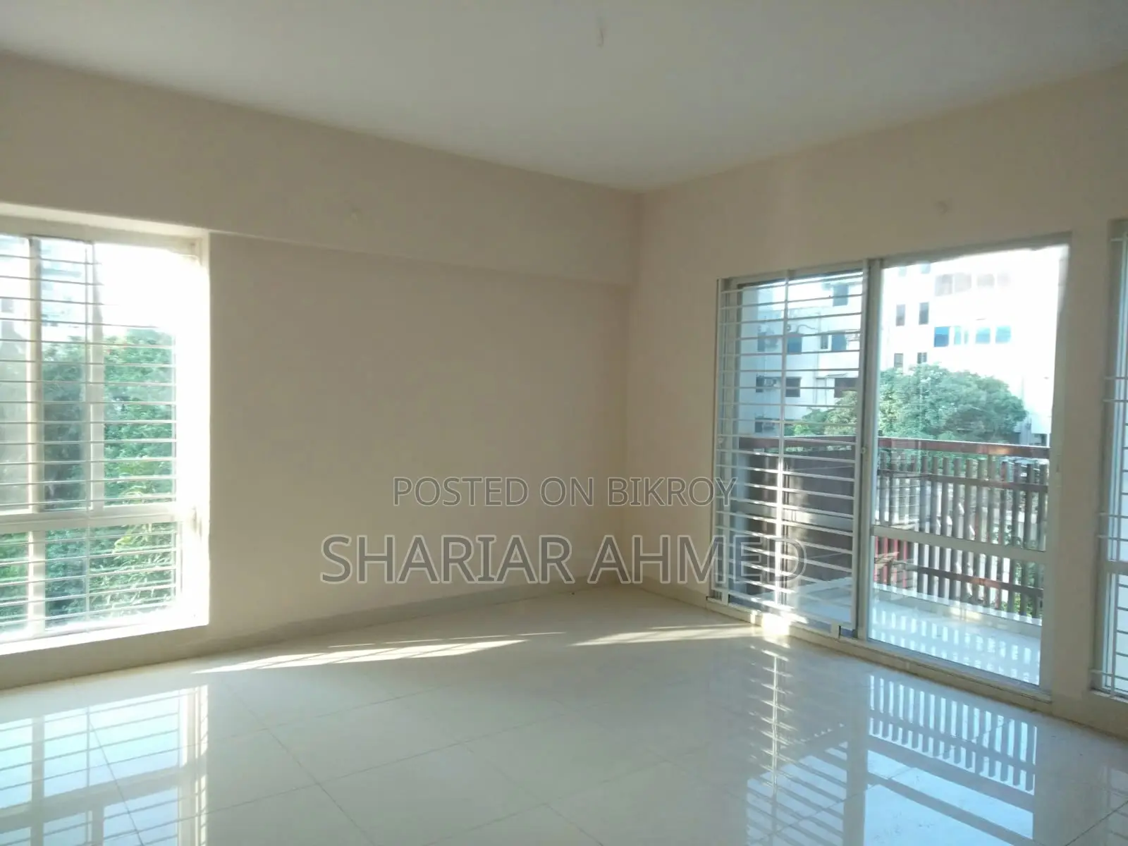 3350 SqFt Exclusive Apartment Available for Rent in Gulshan in Gulshan