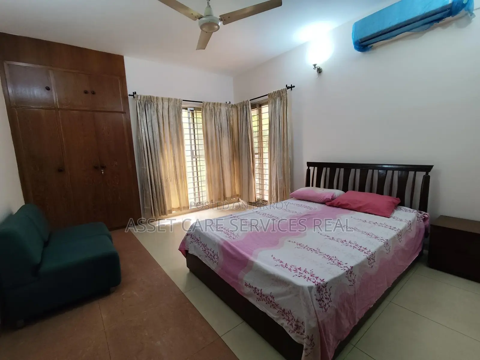 Fully Furnished 3-Bed Very Nice Apartment for Rent in Gulshan in Gulshan