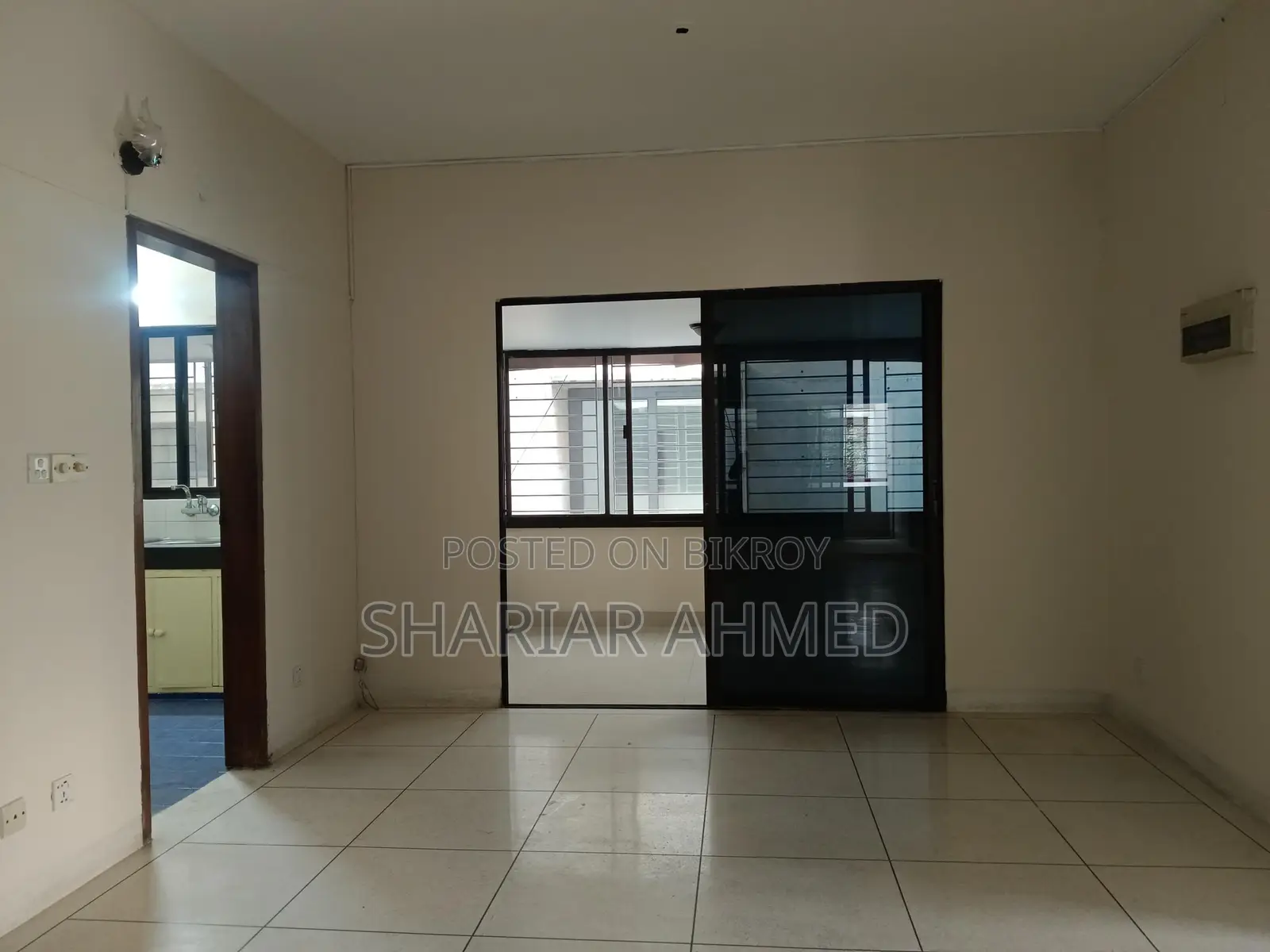 2500 Sqft 3 Bed Unfurnished Apartment For Rent In Gulshan in Gulshan