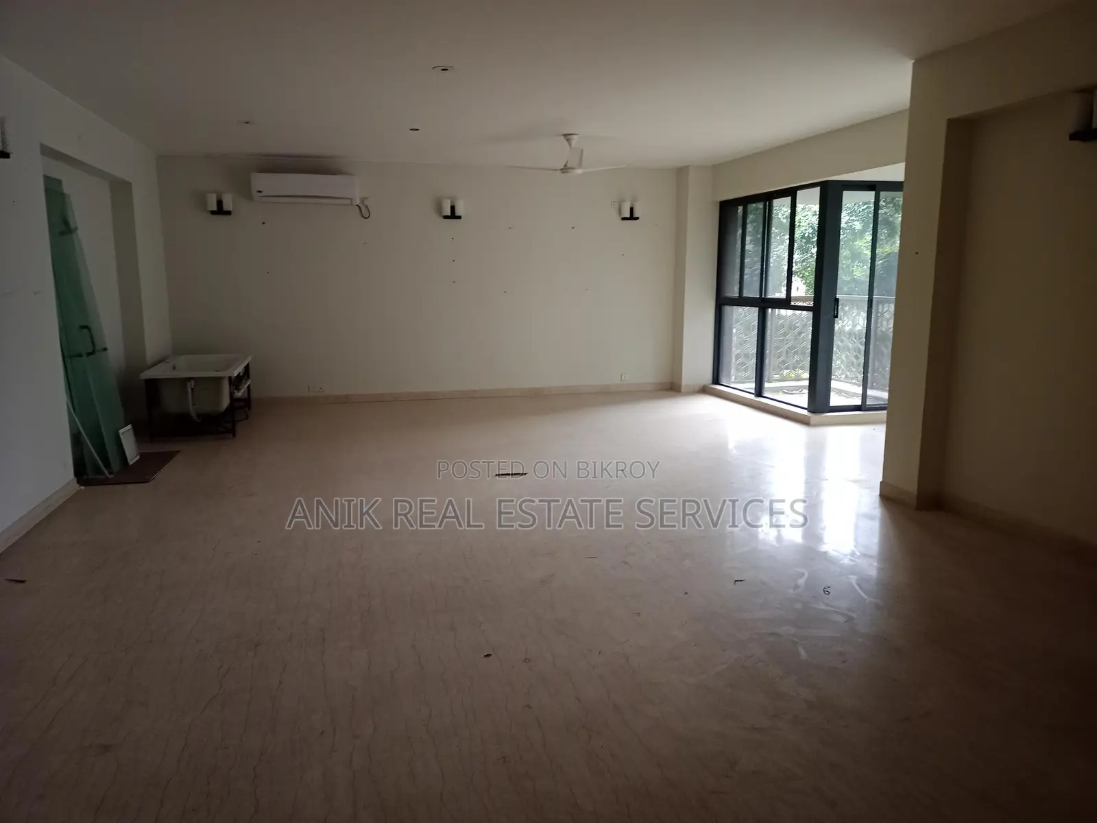 Swmming Pool Gym Semi Farnised Flat Rent In Gulshan North in Gulshan
