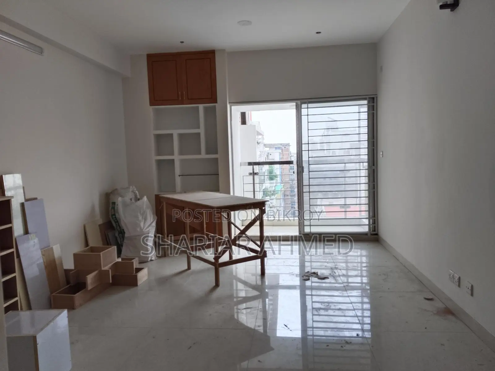 3000 Sqft 4-Bedroom Unfurnished Apartment for Rent in Gulshan 2 in Gulshan
