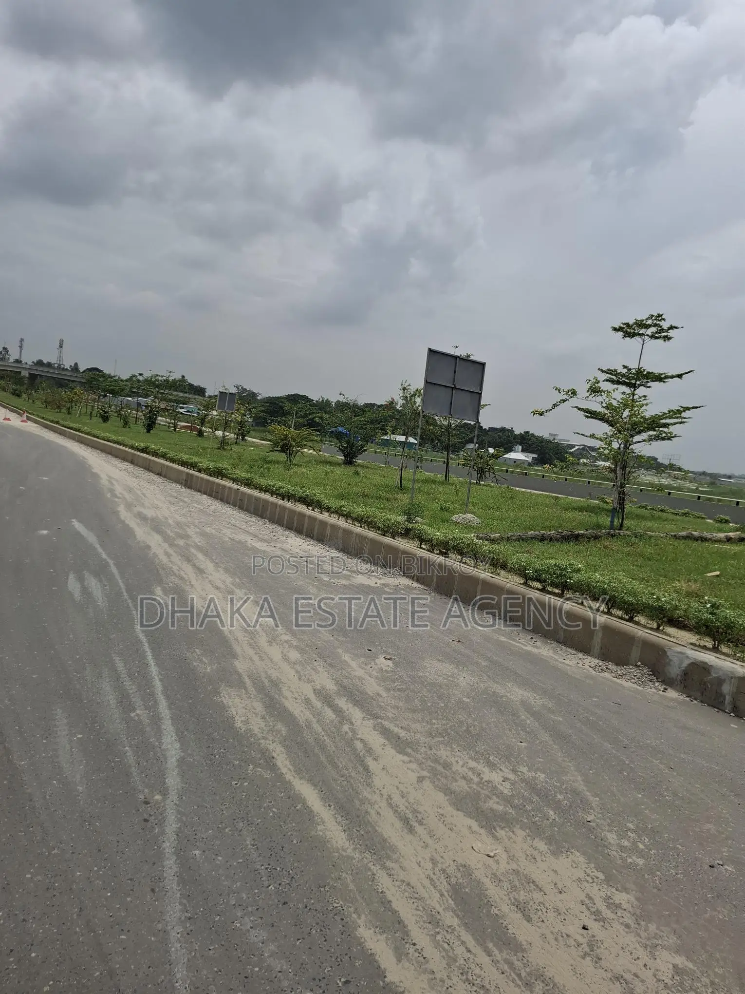 60/30/30 Corner 20 Katha Plot for Sale on 3 Sides. in Dhaka