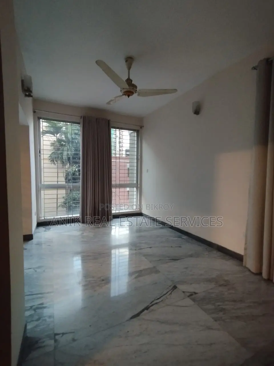 Swmming Pool Gym Semi Farnised Flat Rent At Gulshan North in Gulshan