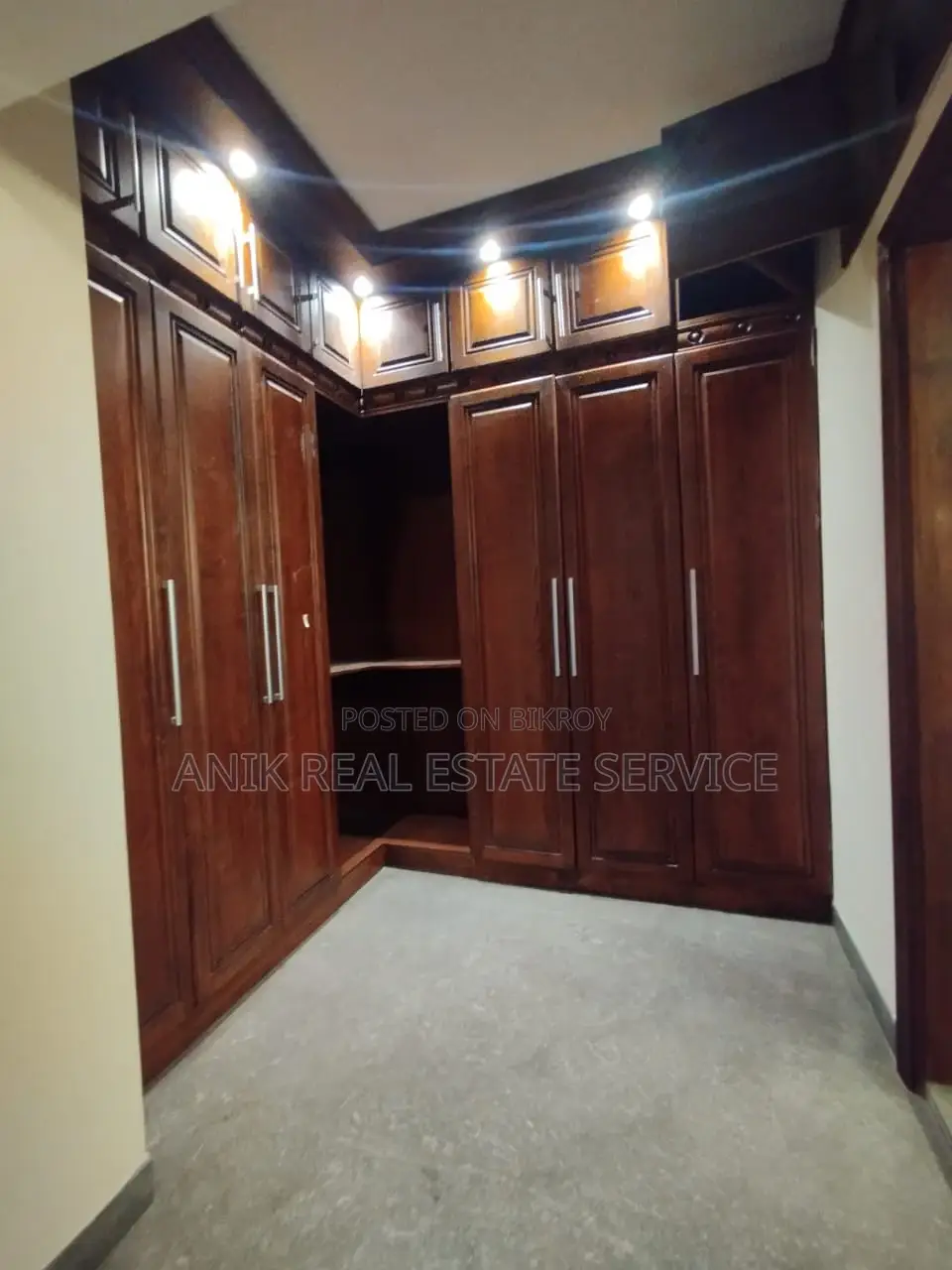 Swmming Pool Gym Semi Farnised Flat Rent At Gulshan North in Gulshan