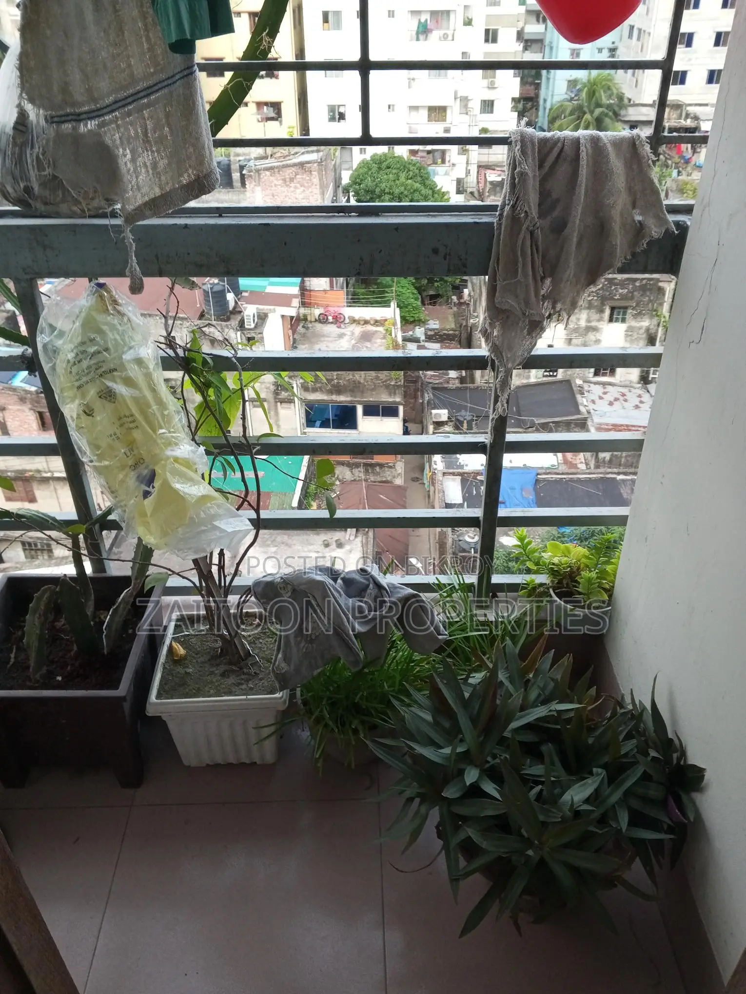 দুই দিক কর্ণার ফ্ল্যাট in Mohammadpur