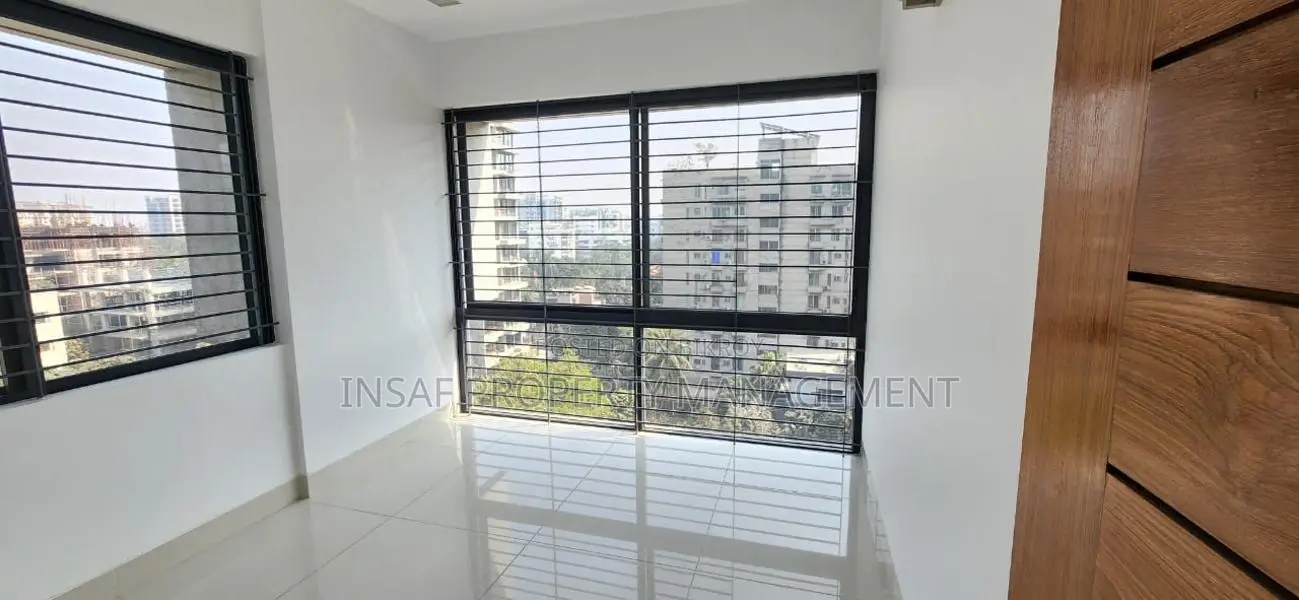 4-bedroom Apartment in Gulshan for Sale in Gulshan