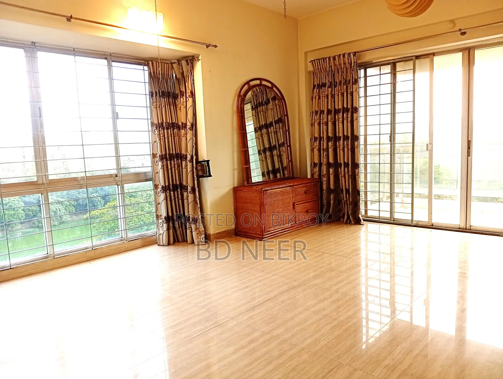 Lake View Semi Furnished 4 Bed 9th Floor Apt. For Rent in Gulshan-2 in Gulshan