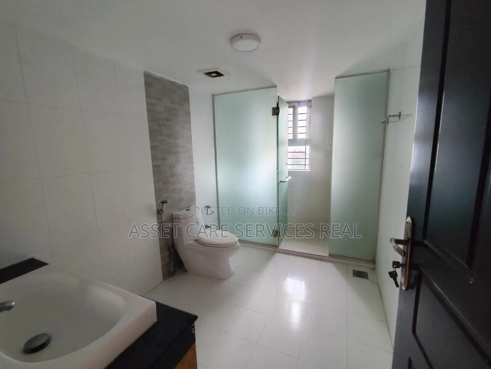 6300-Sqft 4Bed Gym-Swimming Facilities Big Apartment Rent Baridhara in Baridhara