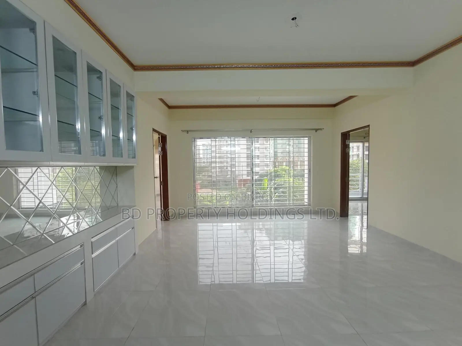 2300 SFT Exclusive Brand New Ready Apartment for Rent in Bashundhara in Basundhara
