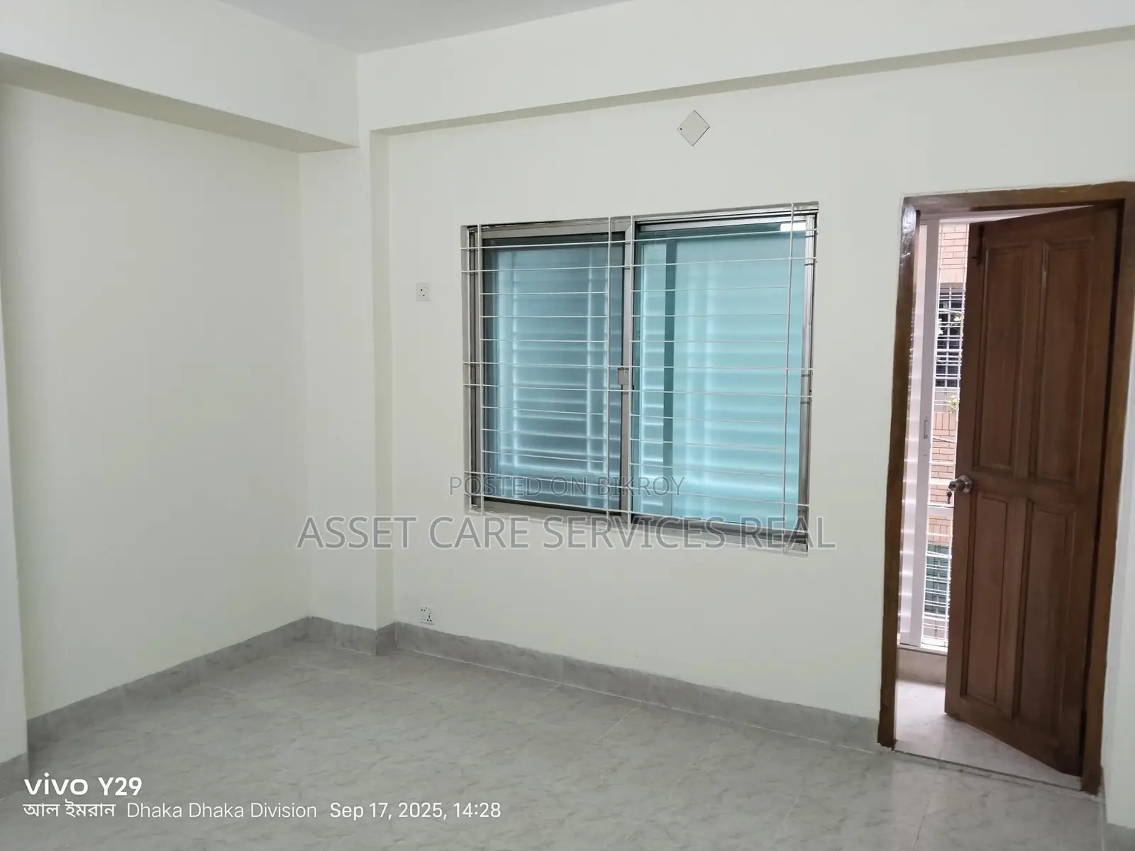 2500 Sqf Office Space Rent @ Gulshan 2 in Gulshan