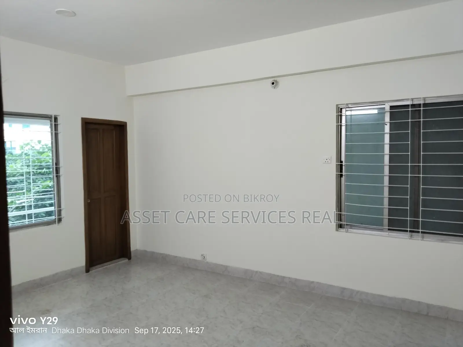 2500 Sqf Office Space Rent @ Gulshan 2 in Gulshan