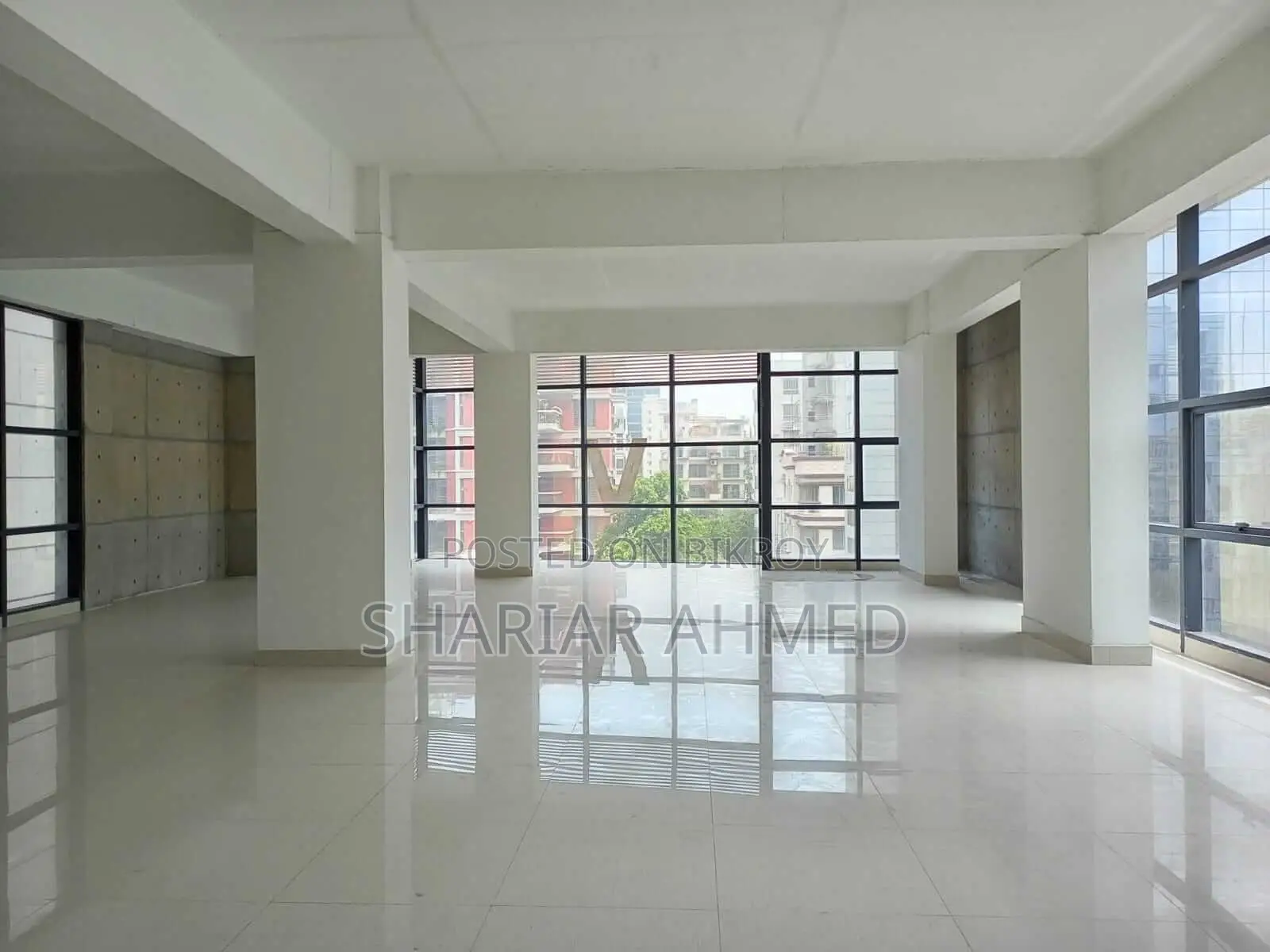 New Commercial Approved Floor Rent For (Shop/Bank/Showroom) in Gulshan