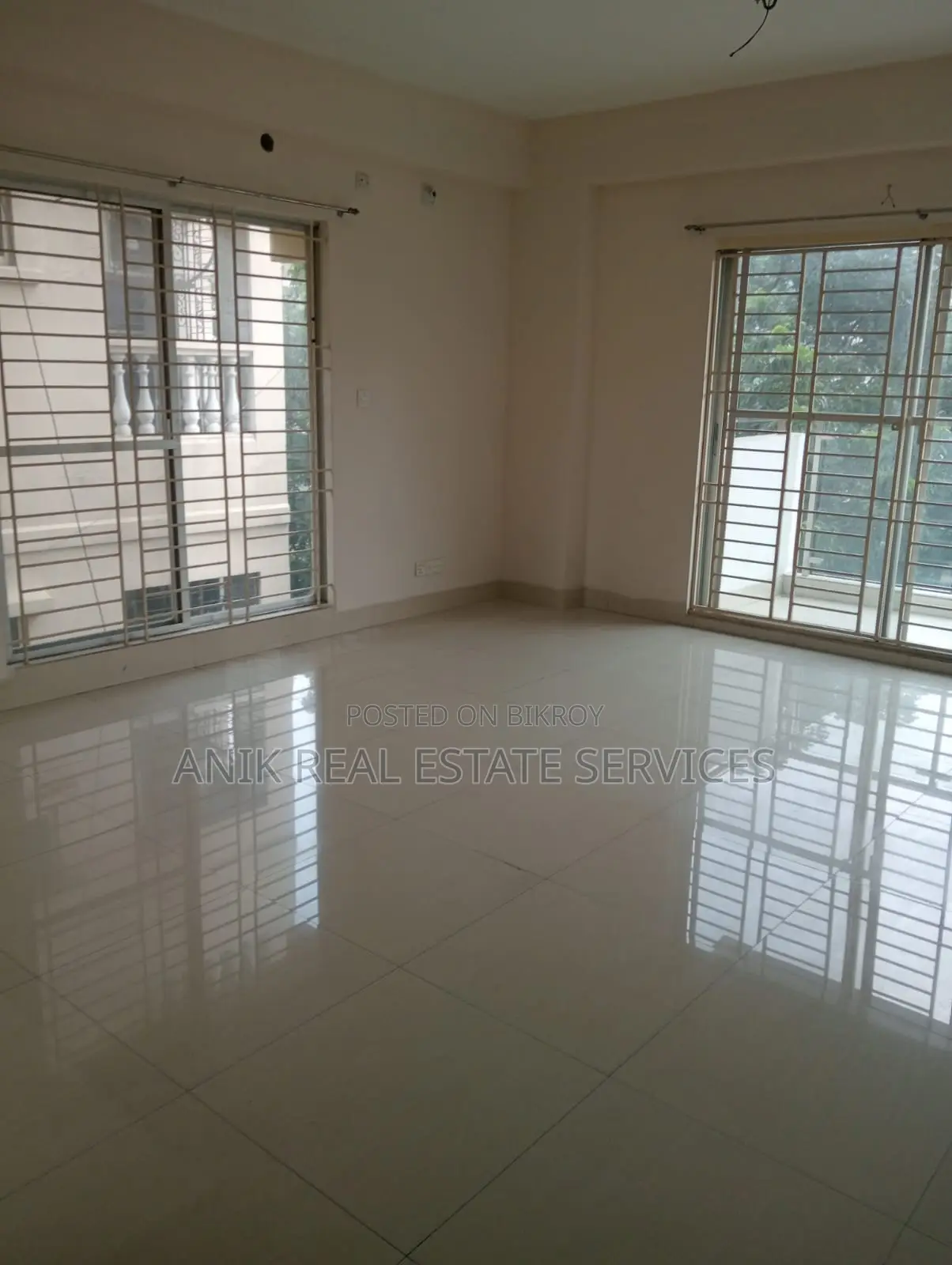 Good Quality 4 Bedroom Unfurnished Flat Rent In Banani in Banani