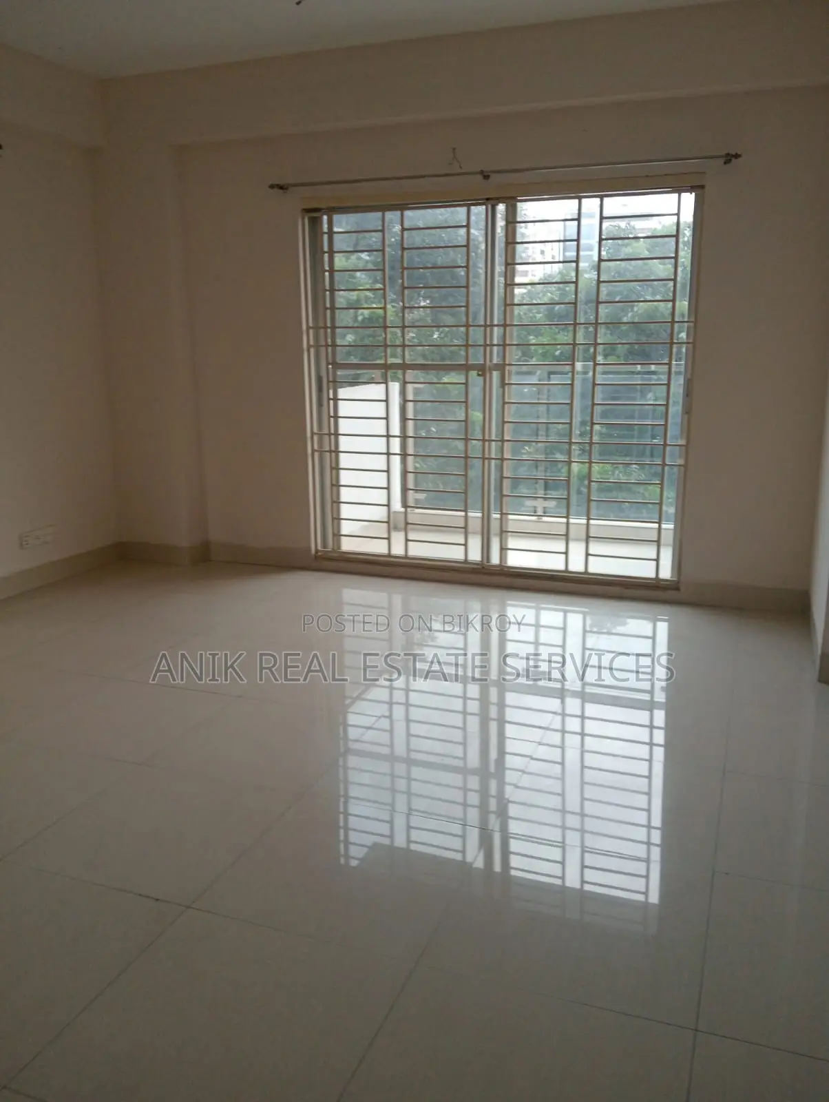 Good Quality 4 Bedroom Unfurnished Flat Rent In Banani in Banani