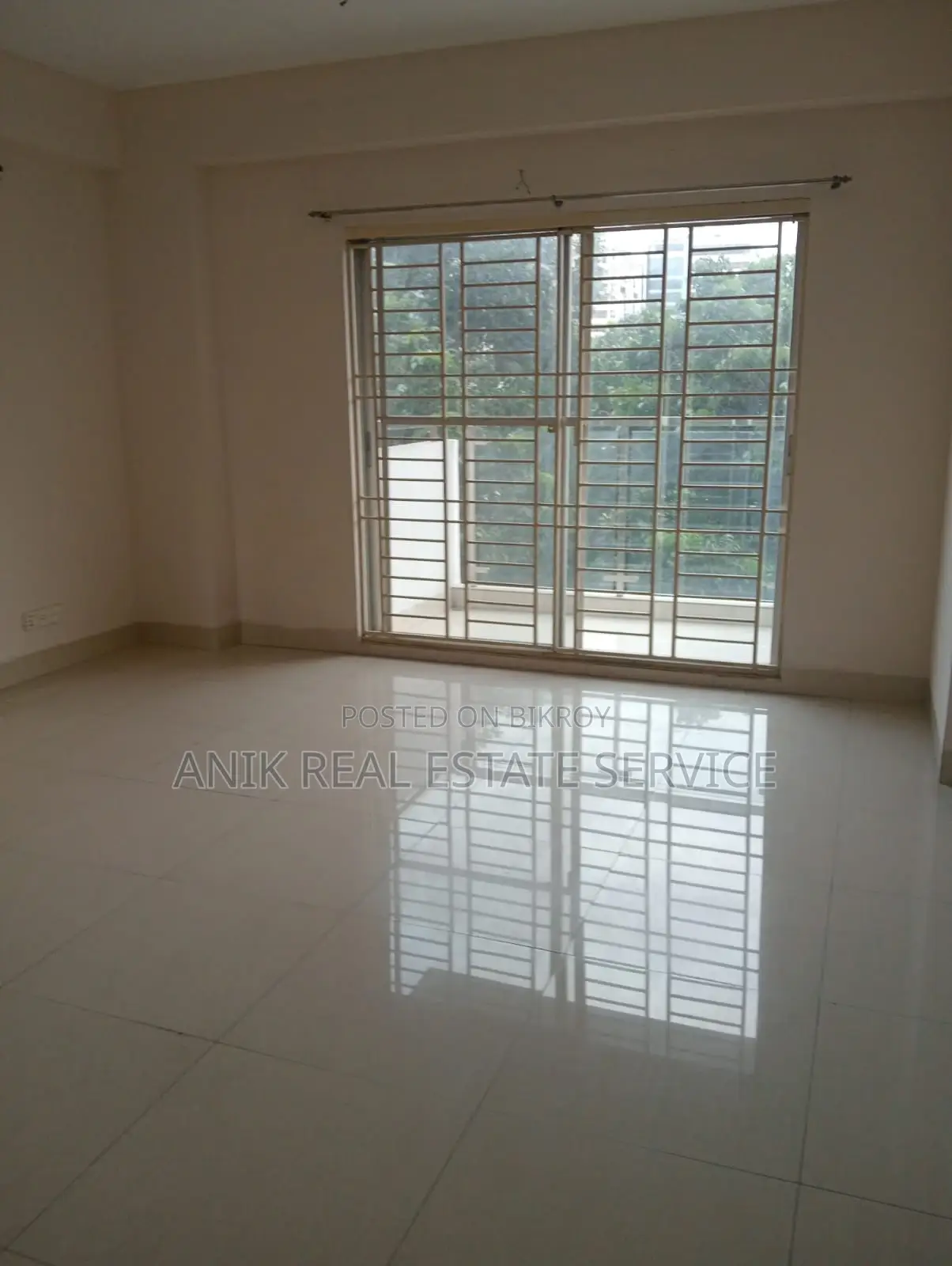 Good Quality 4 Bedroom Unfurnished Flat Rent In Banani in Banani