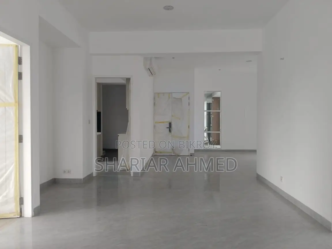 3600 Sqft 4 Bedroom Apartment For Rent @ Gulshan-2 in Gulshan