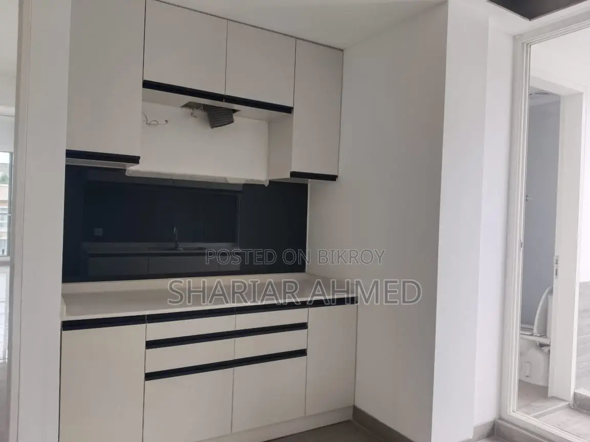 3600 Sqft 4 Bedroom Apartment For Rent @ Gulshan-2 in Gulshan