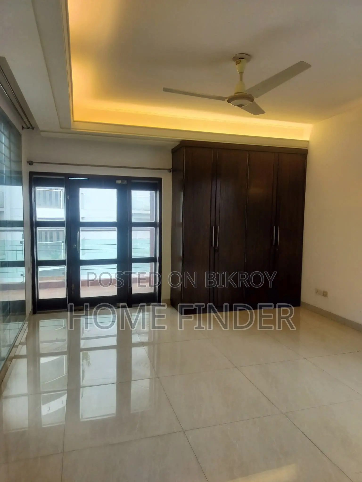 For Rental Purpose Beautiful 4300 Sqft Flat Is Now up to Rent in Gulshan in Gulshan