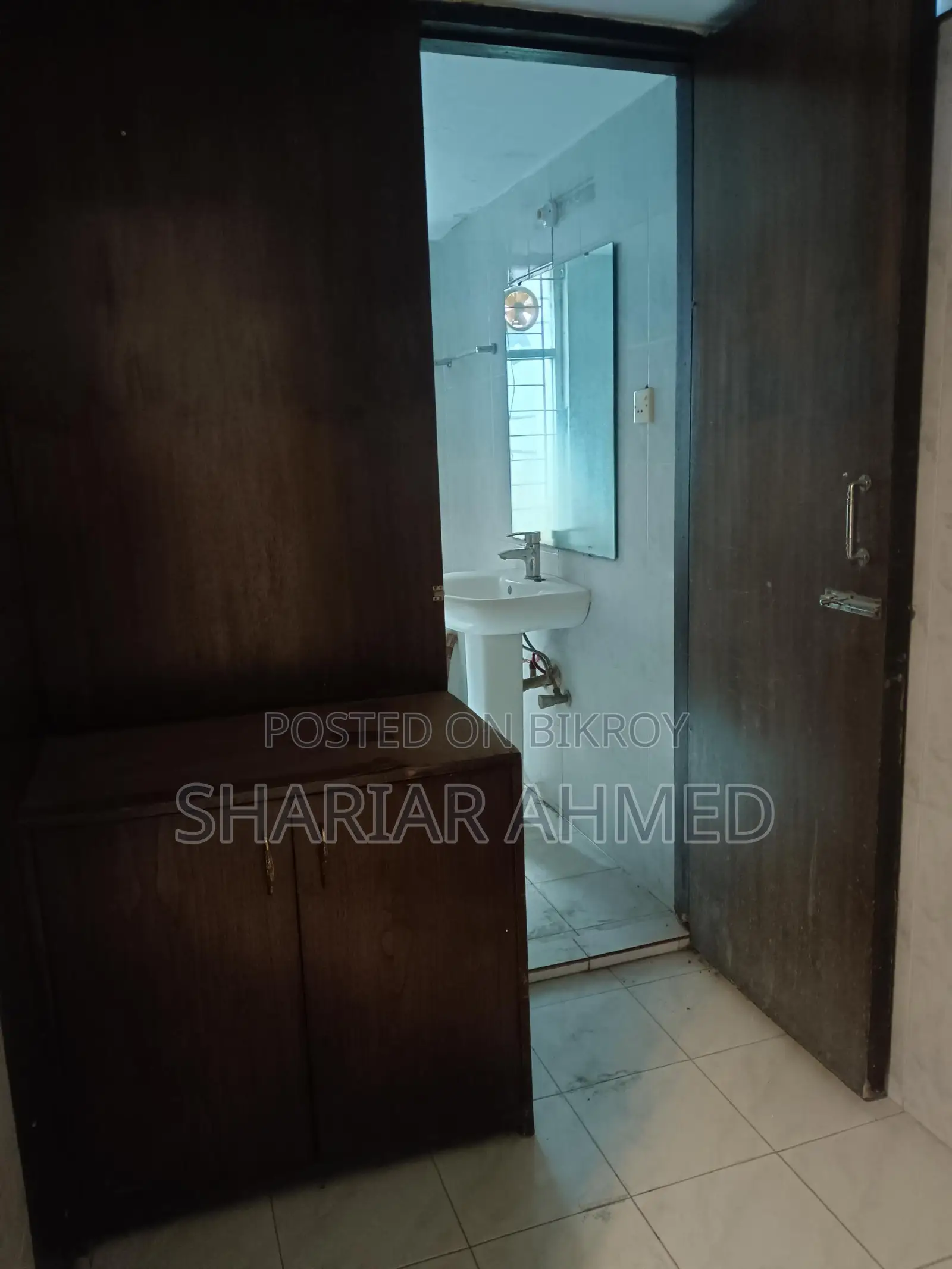 2100 Sqft Un-furnished Flat For Rent In Gulshan in Gulshan