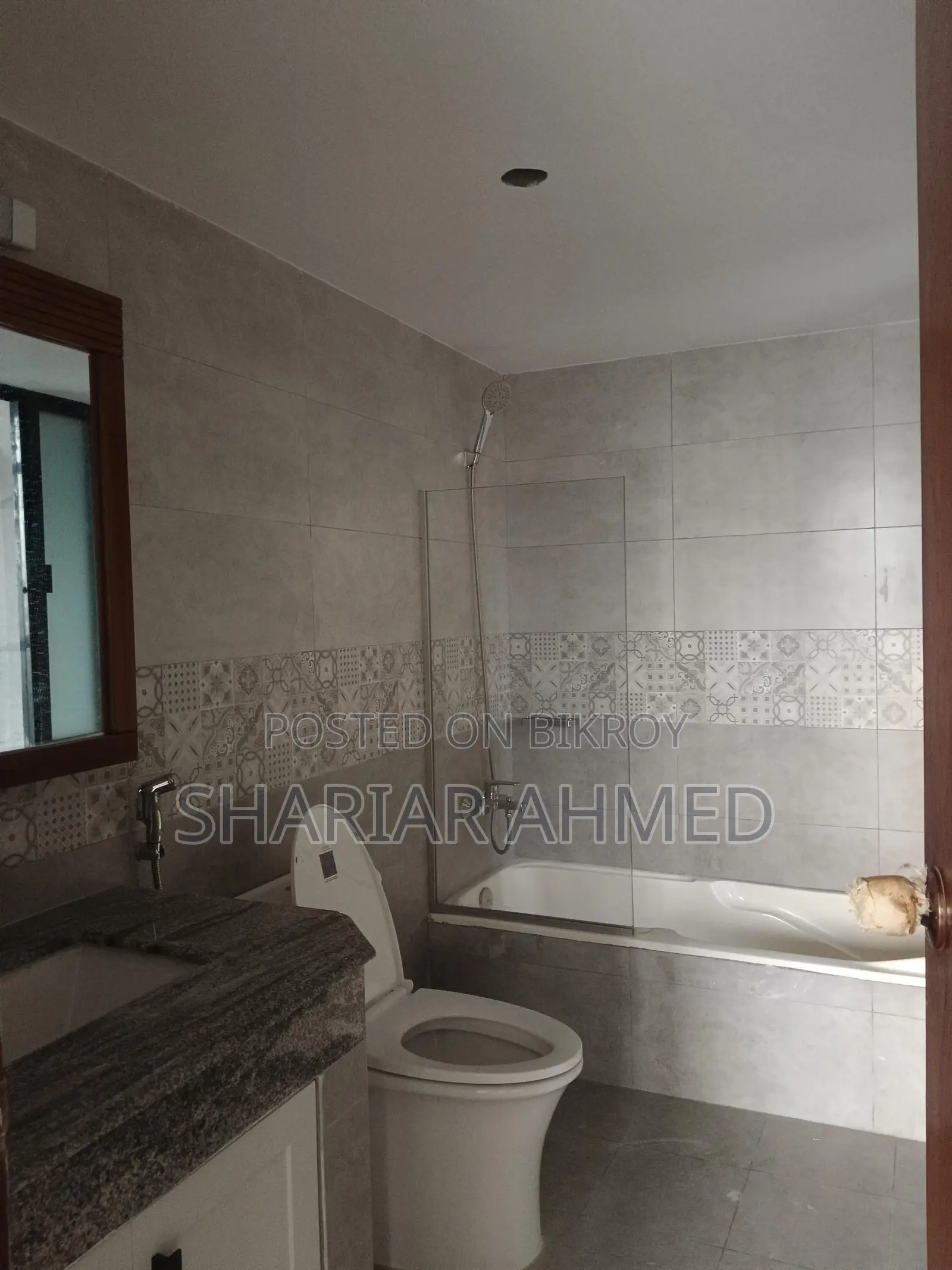 Well Decorated 4 Bed Semi-furnished Flat For Rent In Gulshan 2 in Gulshan