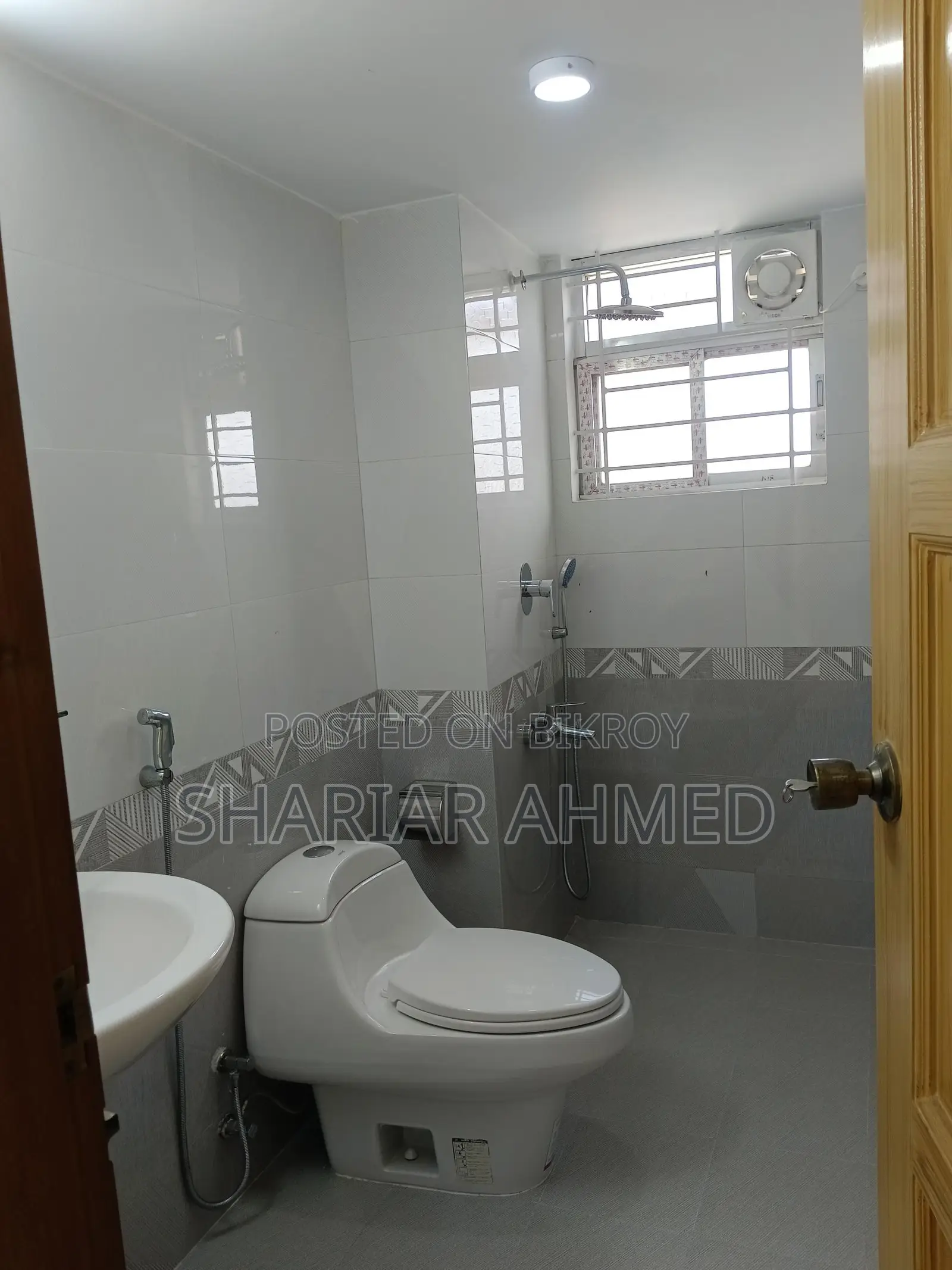 4-Bed, 3,150 Sqft Unfurnished Apartment for Rent in Gulshan 2 in Gulshan