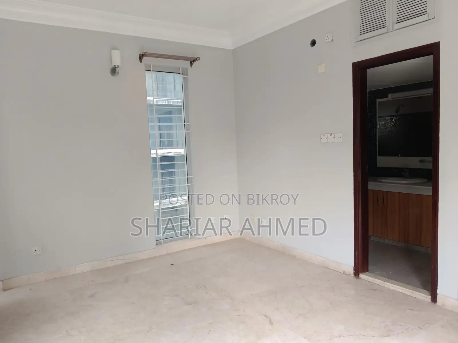 2400 Sqft Un-furnished Apartment For Rent In Gulshan 2 in Gulshan