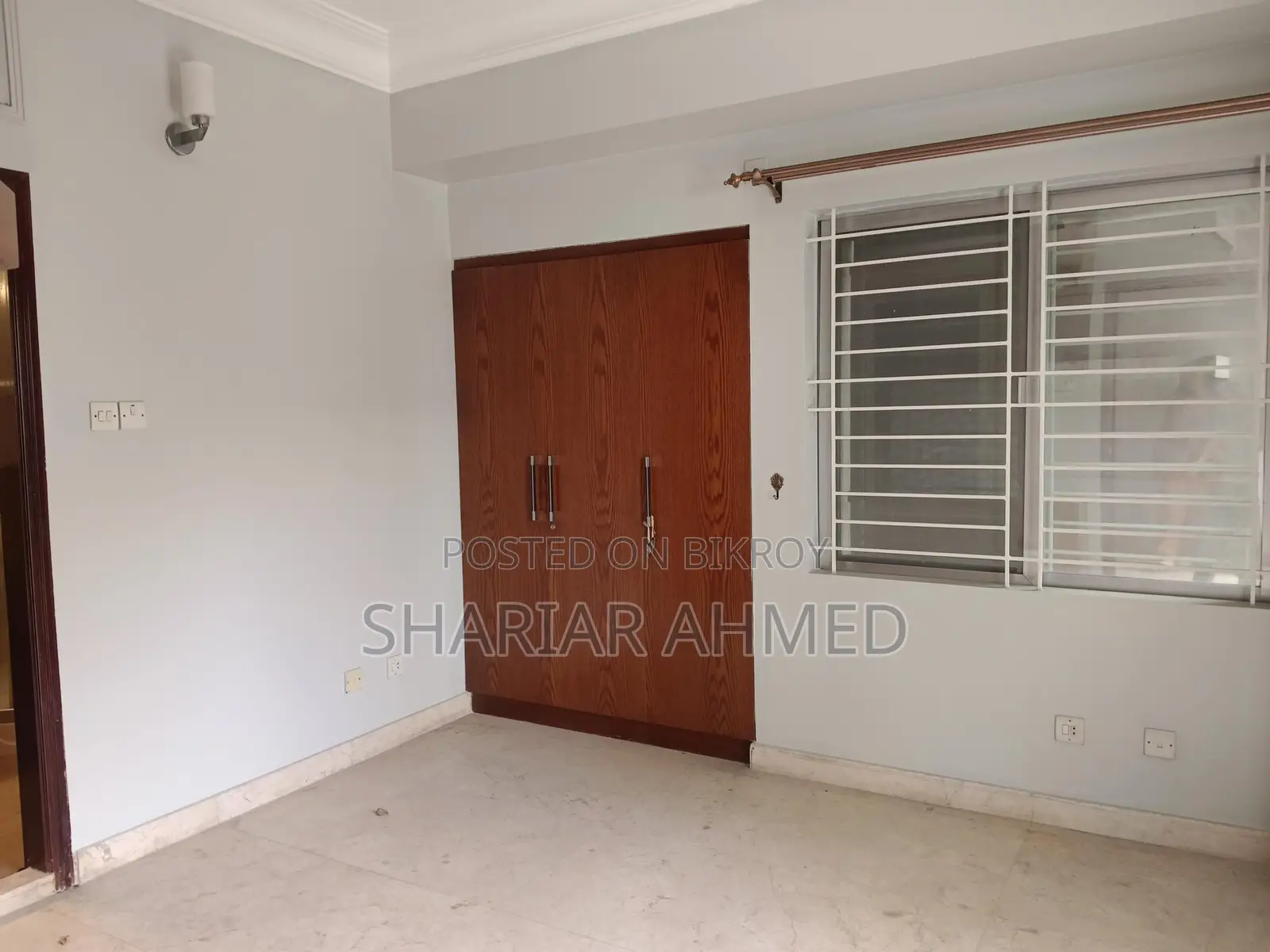 2400 Sqft Un-furnished Apartment For Rent In Gulshan 2 in Gulshan