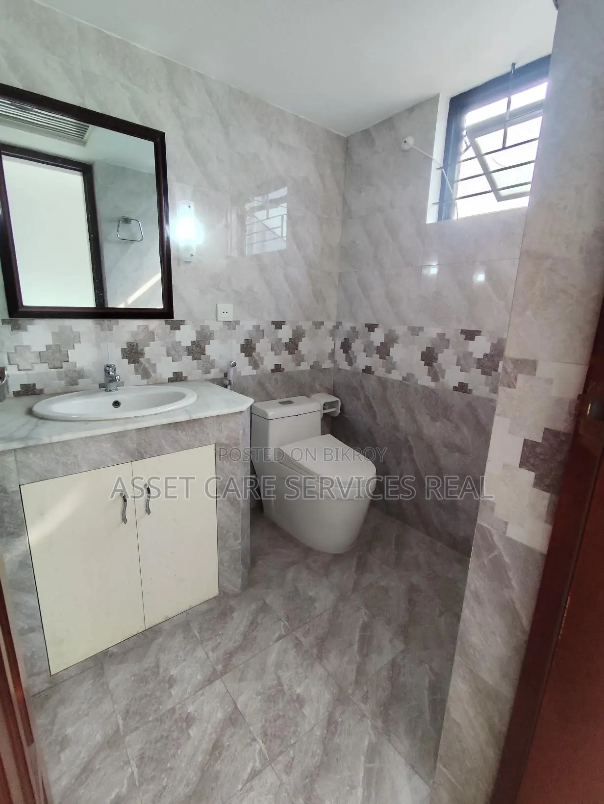 Swimming🥽 Gym Facilities 4Bed New Un-Furnished Apartment Rent Gulshan in Gulshan