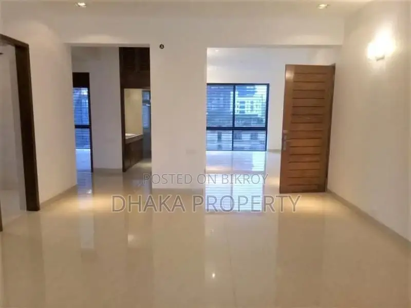 (Gym-Swimming Pool) 3800-Sqft Luxurious Flat Rent in Gulshan-2 in Gulshan
