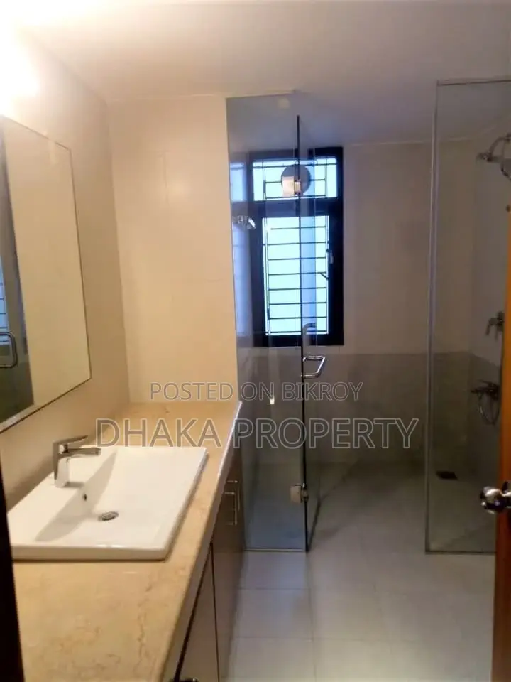 (Gym-Swimming Pool) 3800-Sqft Luxurious Flat Rent in Gulshan-2 in Gulshan
