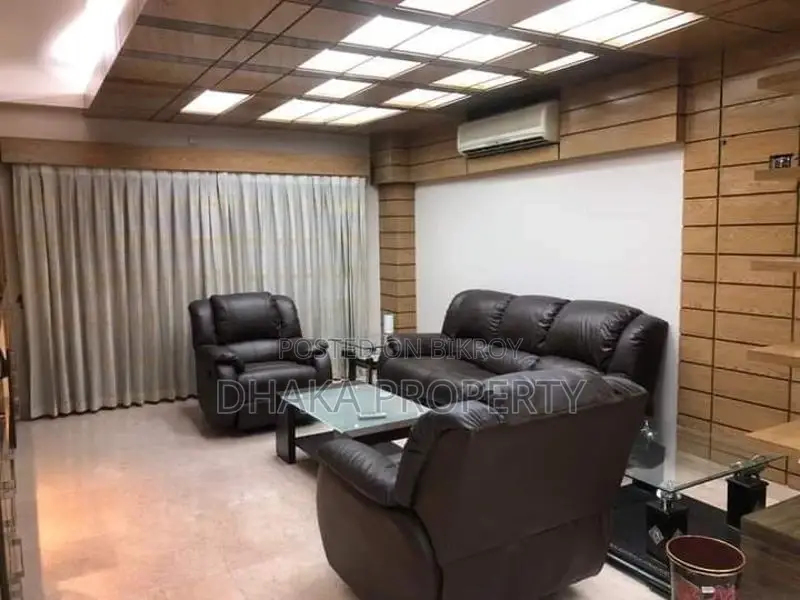 Luxurious Furnished Flat Rent in Baridhara Diplomatic Zone in Baridhara
