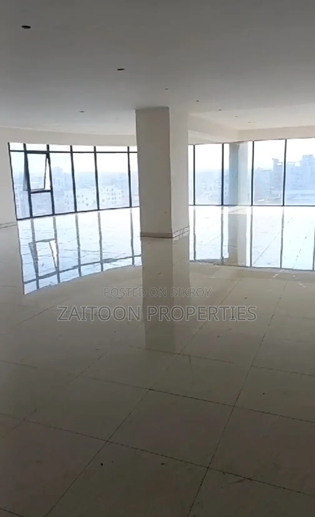 Prestigious commercial space ready for you on Sat Masjid Road in Dhanmondi