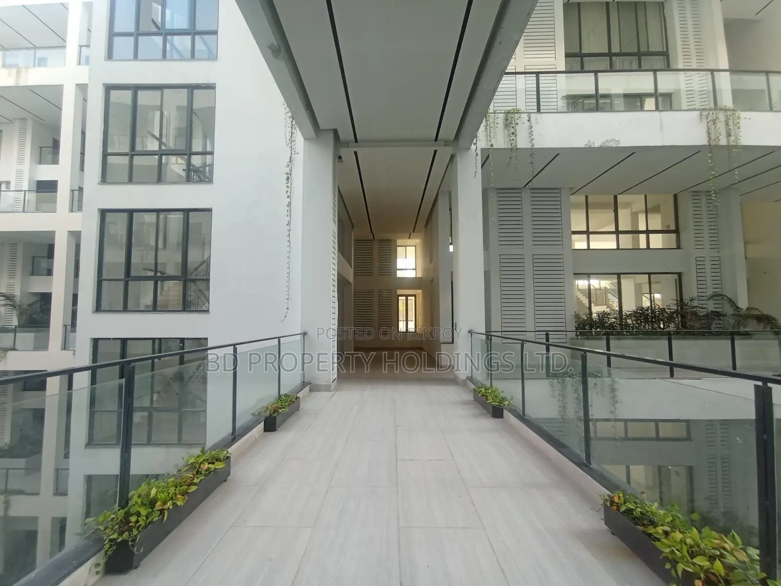 6000 Sft Luxurious Brand New Duplex Flat For Rent In Rupayan City in Uttara