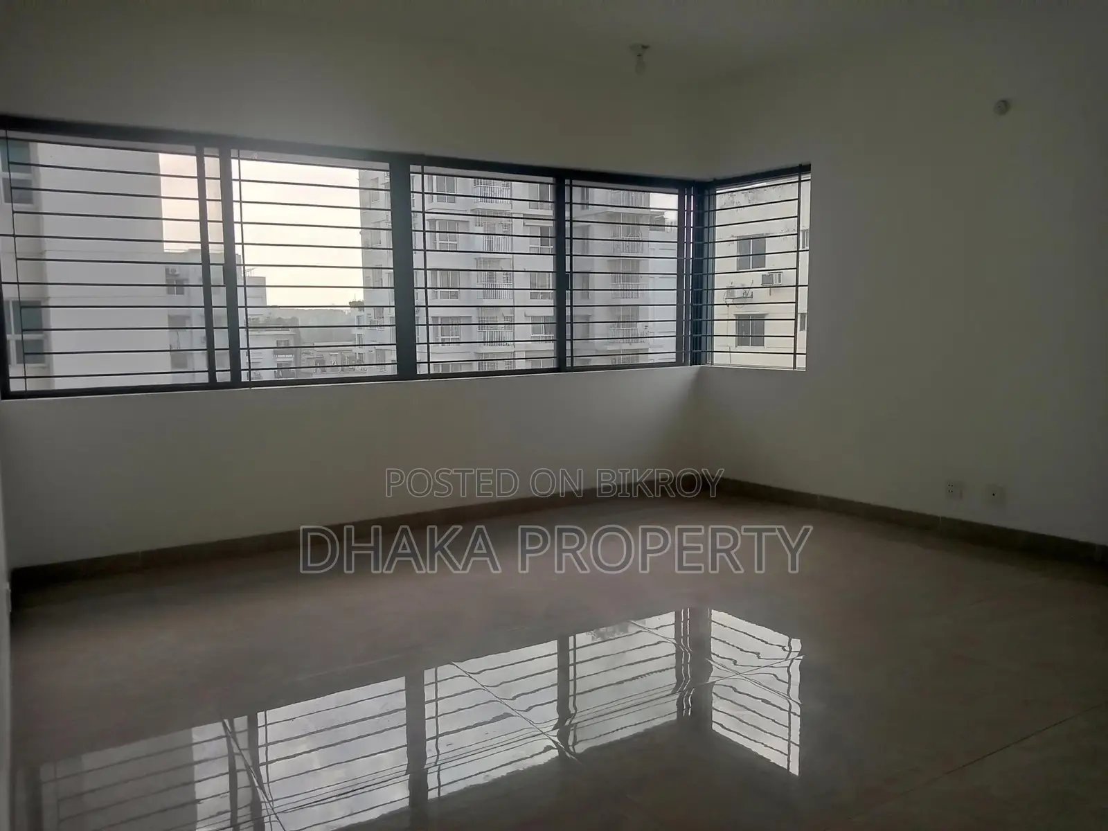 Brand New 2600sqft Luxury Apartment Rent in Banani in Banani
