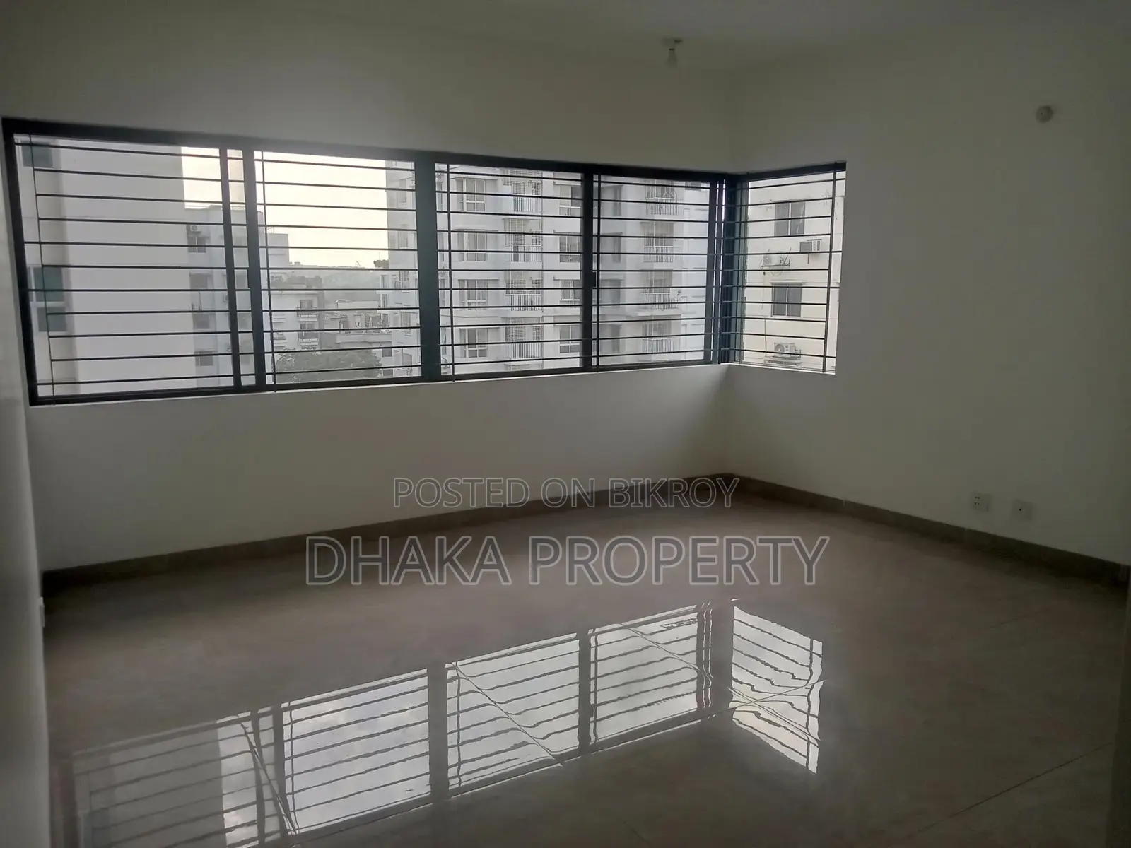 Brand New 2600sqft Luxury Apartment Rent in Banani in Banani