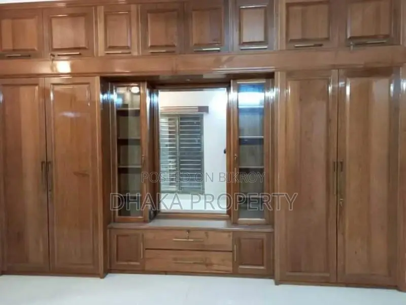 2600-Sqft 3 Bedrooms Nice Apartment Rent at E in Banani