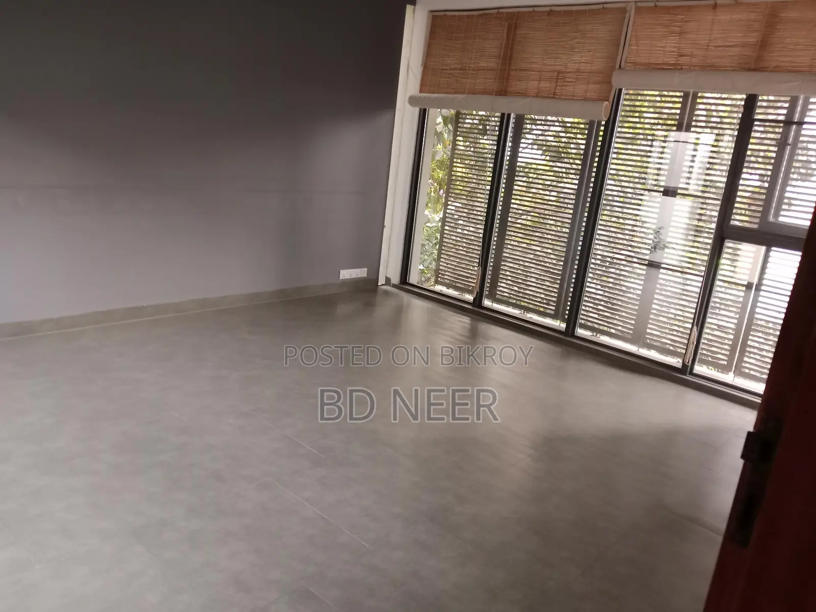 Indipendent triplex 9000 sft house rent in Gulshan 2 in Gulshan