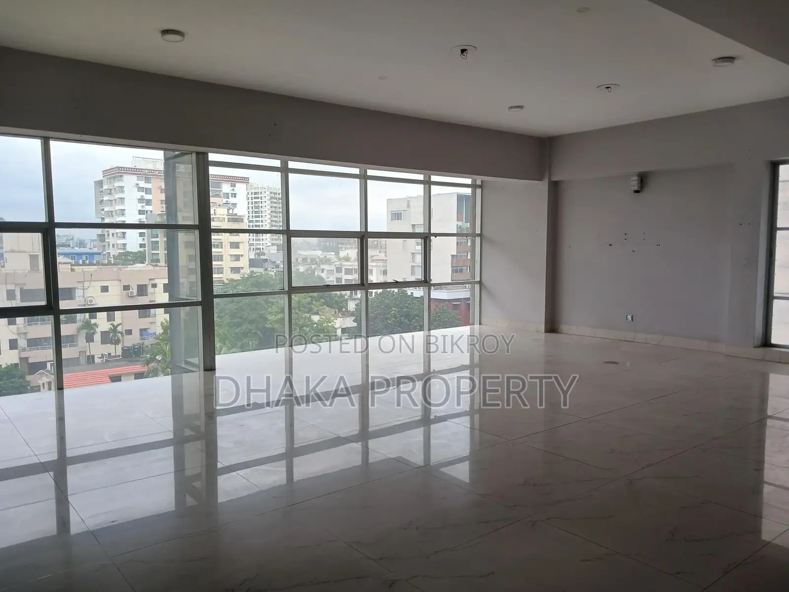 4800sqFt.Gym Swimming pool sunlight flat rent at Gulshan 2 in Gulshan