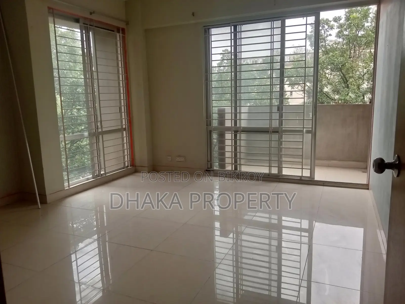 Exclusive 1850-Sqft 3 Beded Apartment Rent in Gulshan in Gulshan
