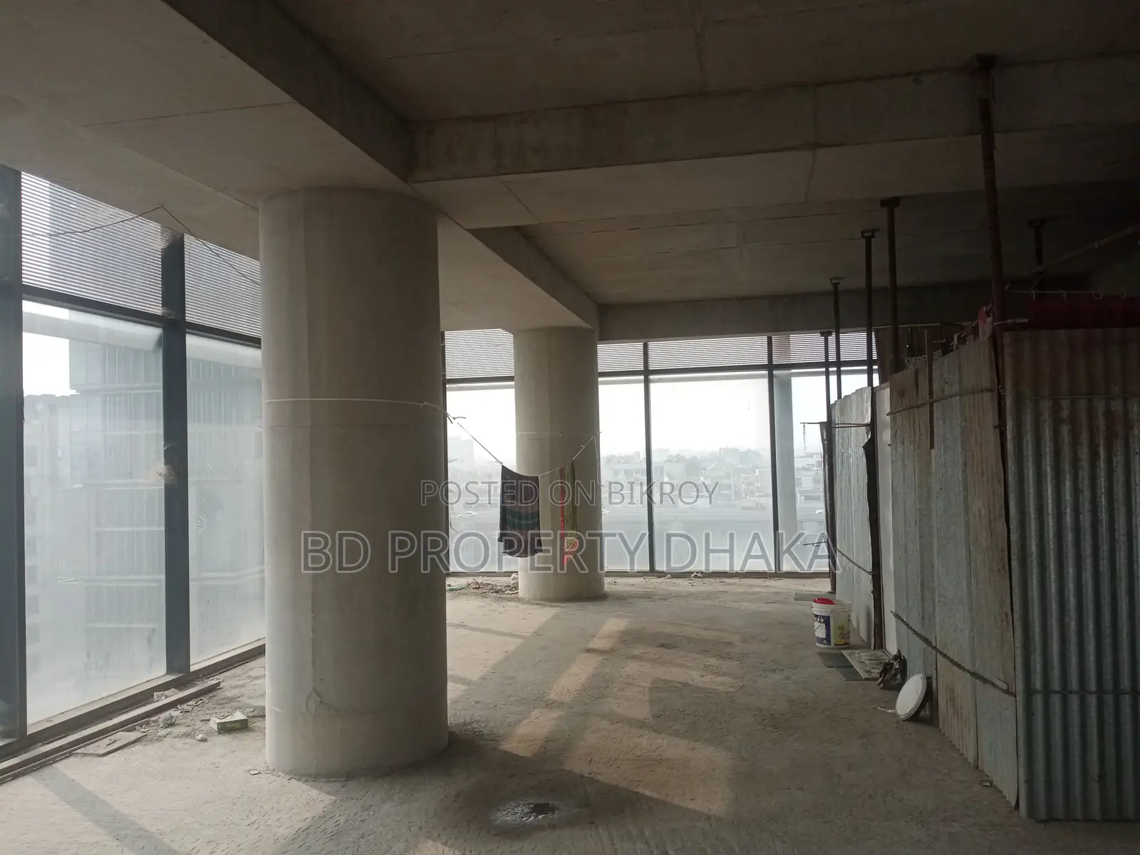 3471sft band new commercial open space for rent in Banani