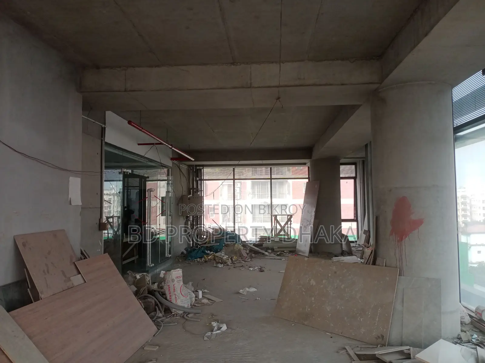 3471sft band new commercial open space for rent in Banani