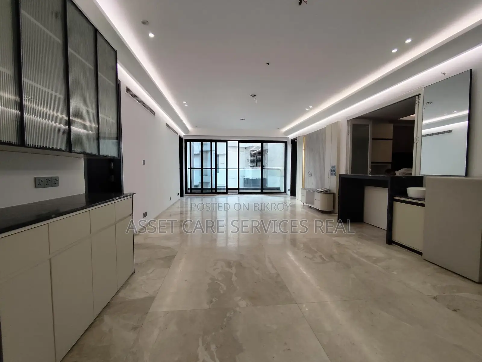 Gorgeous Decoration Gym-Pool Facilities 4Bed Luxury Apartment Rent in Banani