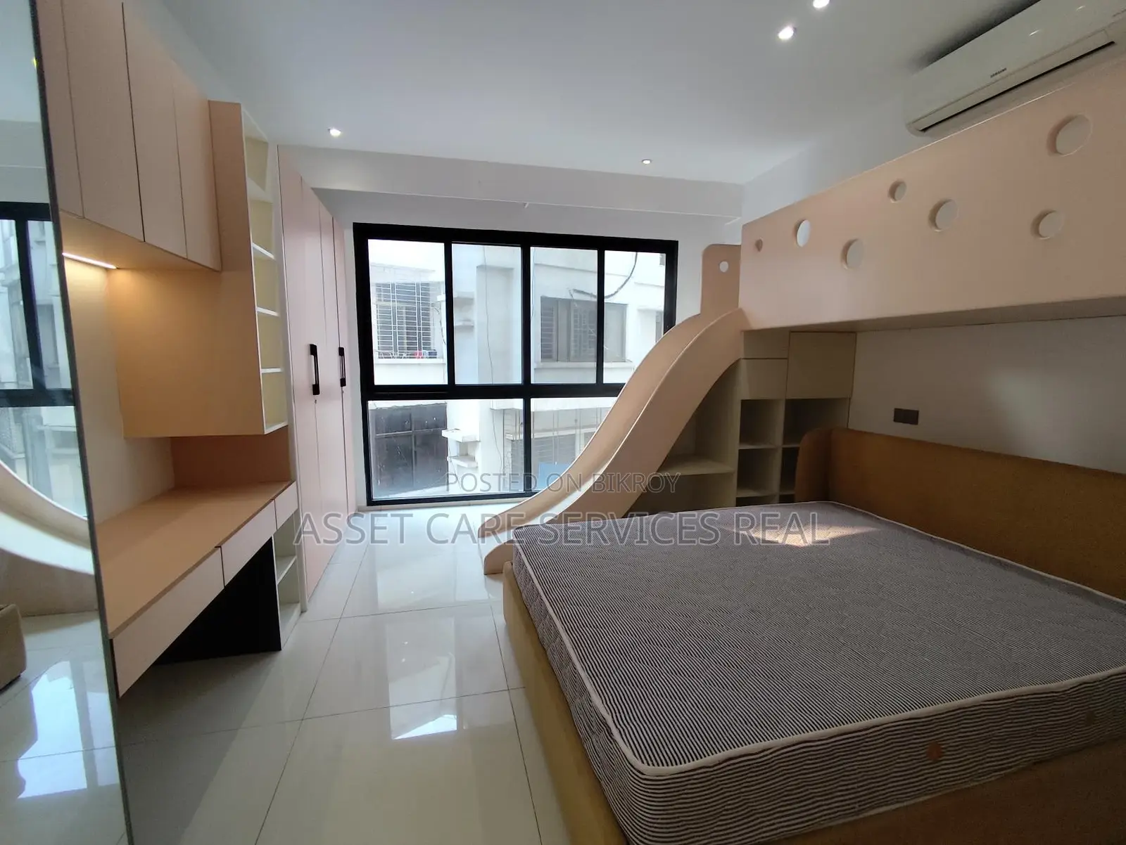 Gorgeous Decoration Gym-Pool Facilities 4Bed Luxury Apartment Rent in Banani