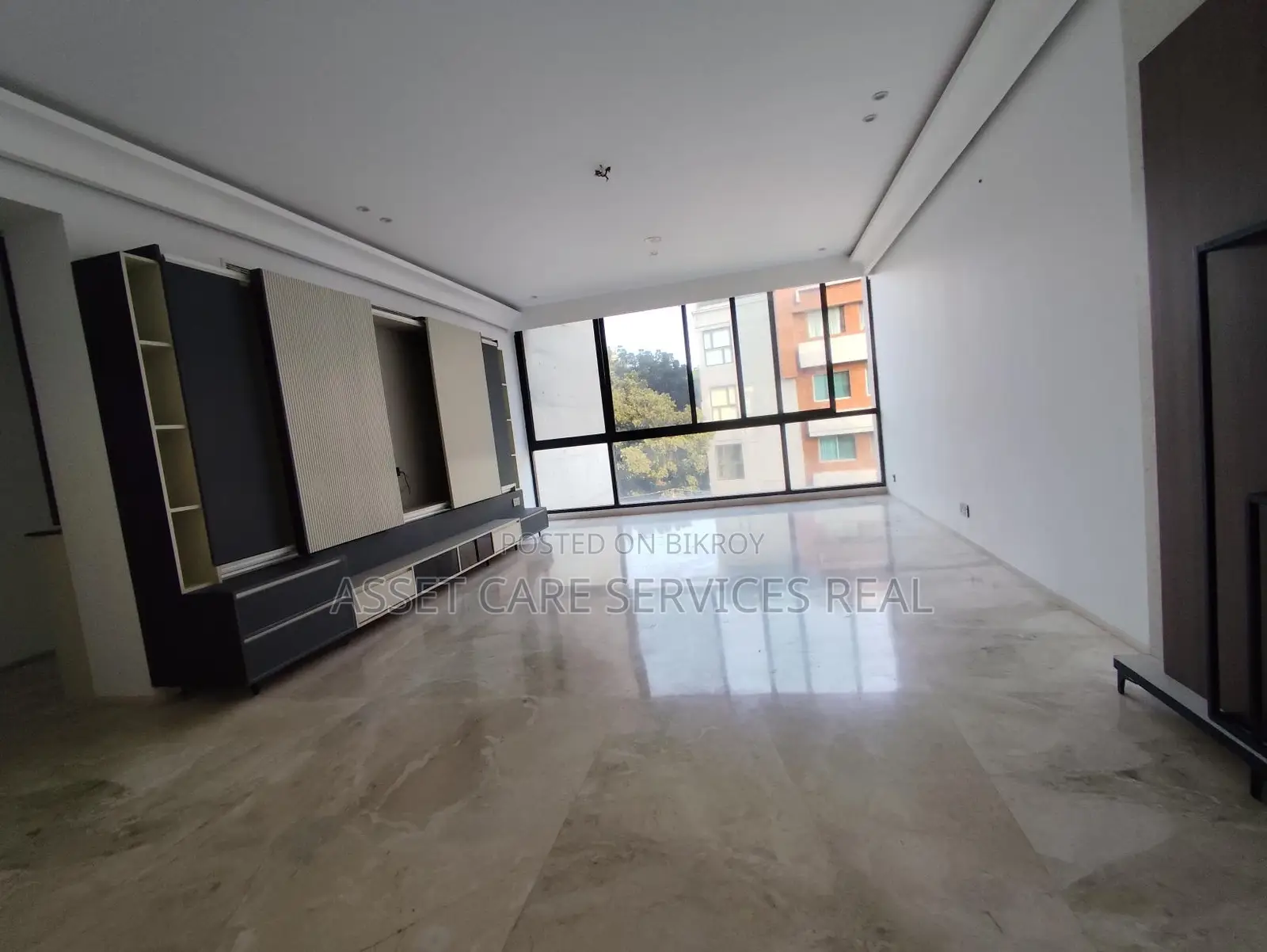 Gorgeous Decoration Gym-Pool Facilities 4Bed Luxury Apartment Rent in Banani