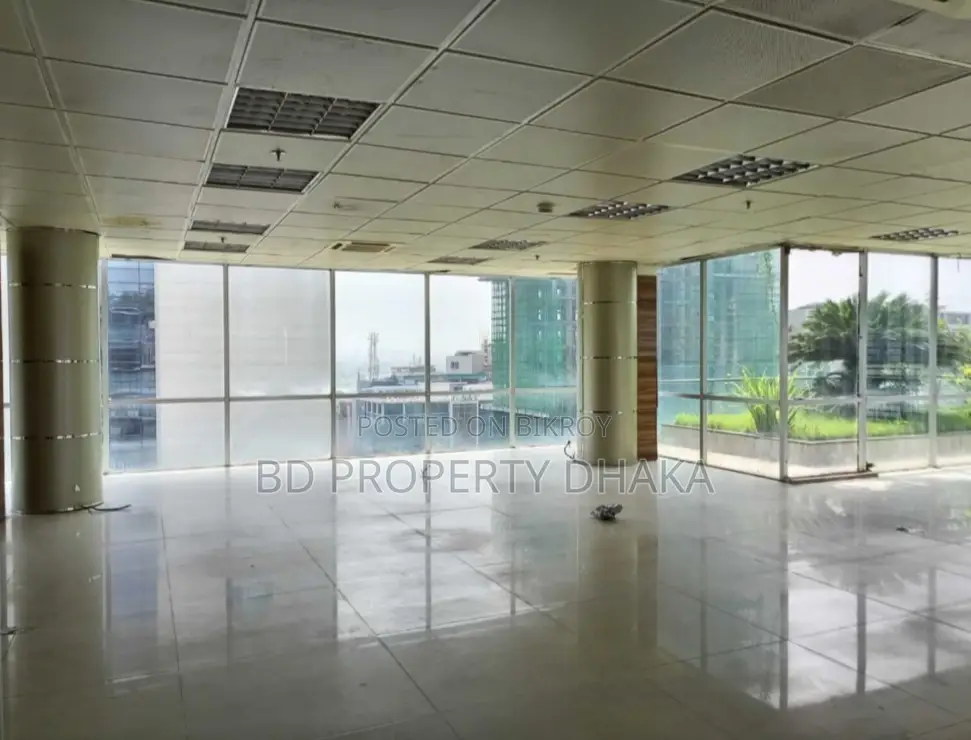 6700 Sqft Nice Open Commercial Space Rent In Gulshan in Gulshan