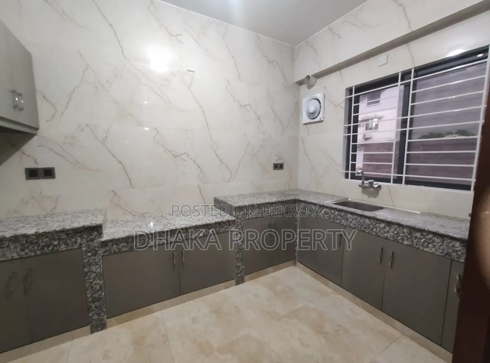 Exclusive 2700-Sqft Apartment Rent in Gulshan -2 in Gulshan