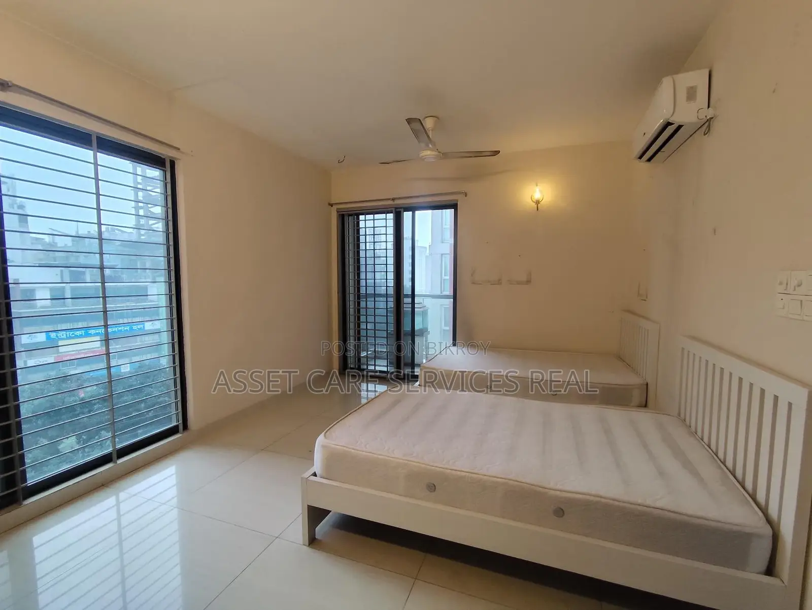 3Bed Semi-Furnished Beautiful Apartment Rent Baridhara Diplomatic Zone in Baridhara