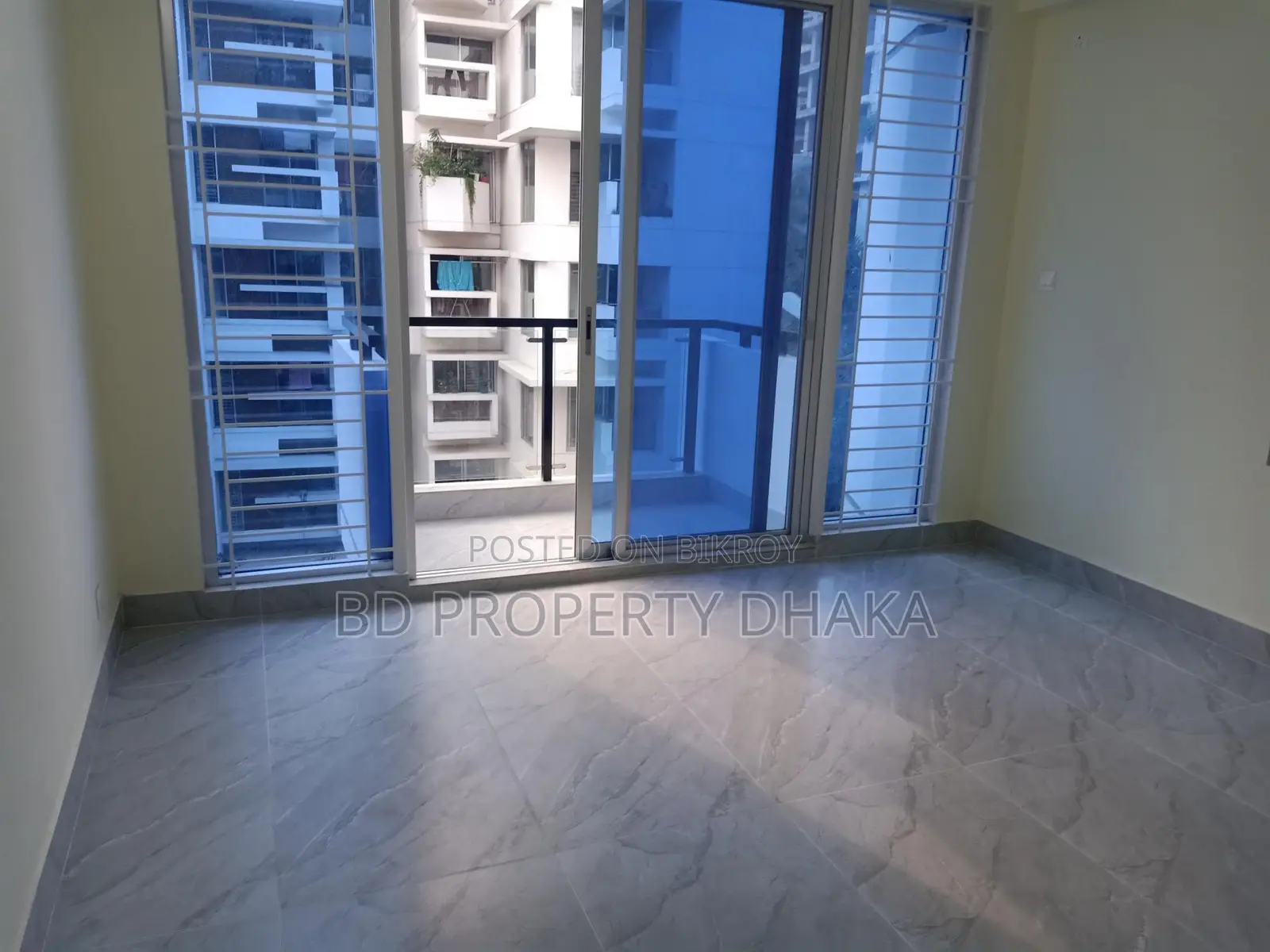 2100 Sqft Un furnished Apt Rent in Banani in Banani